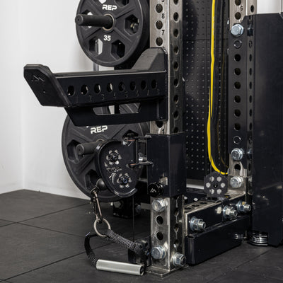 A standard length Spotter Arm 2.0 installed on the Wall-Mounted Ares 2.0