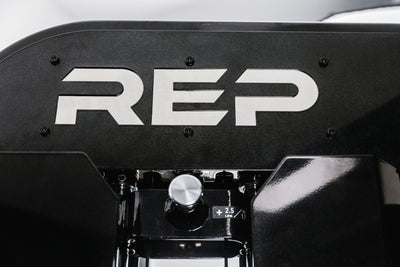 REP logo and drop-down add-on weight for the black version of Arcadia™ max