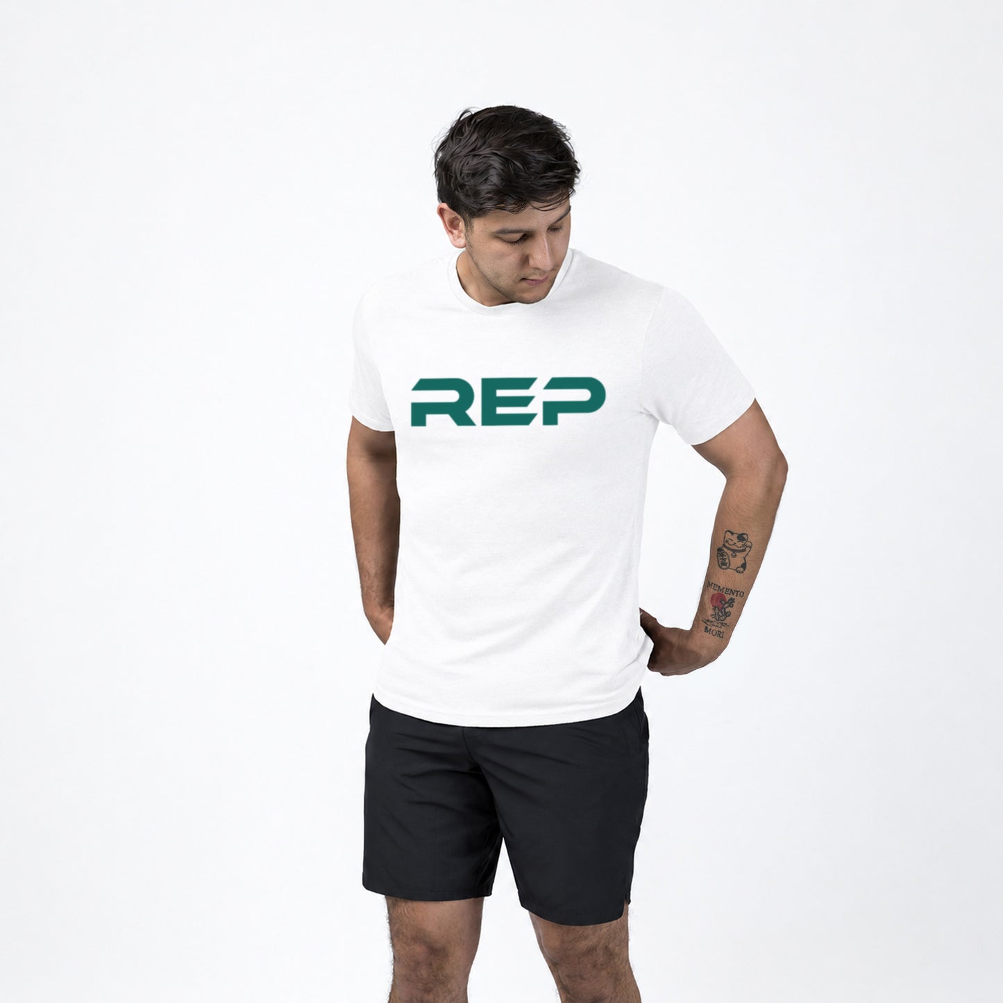 Athlete weaaring the REP fitness Men's Daily Driver 2.0 Tri-Blend Crew T-Shirt in White/Green