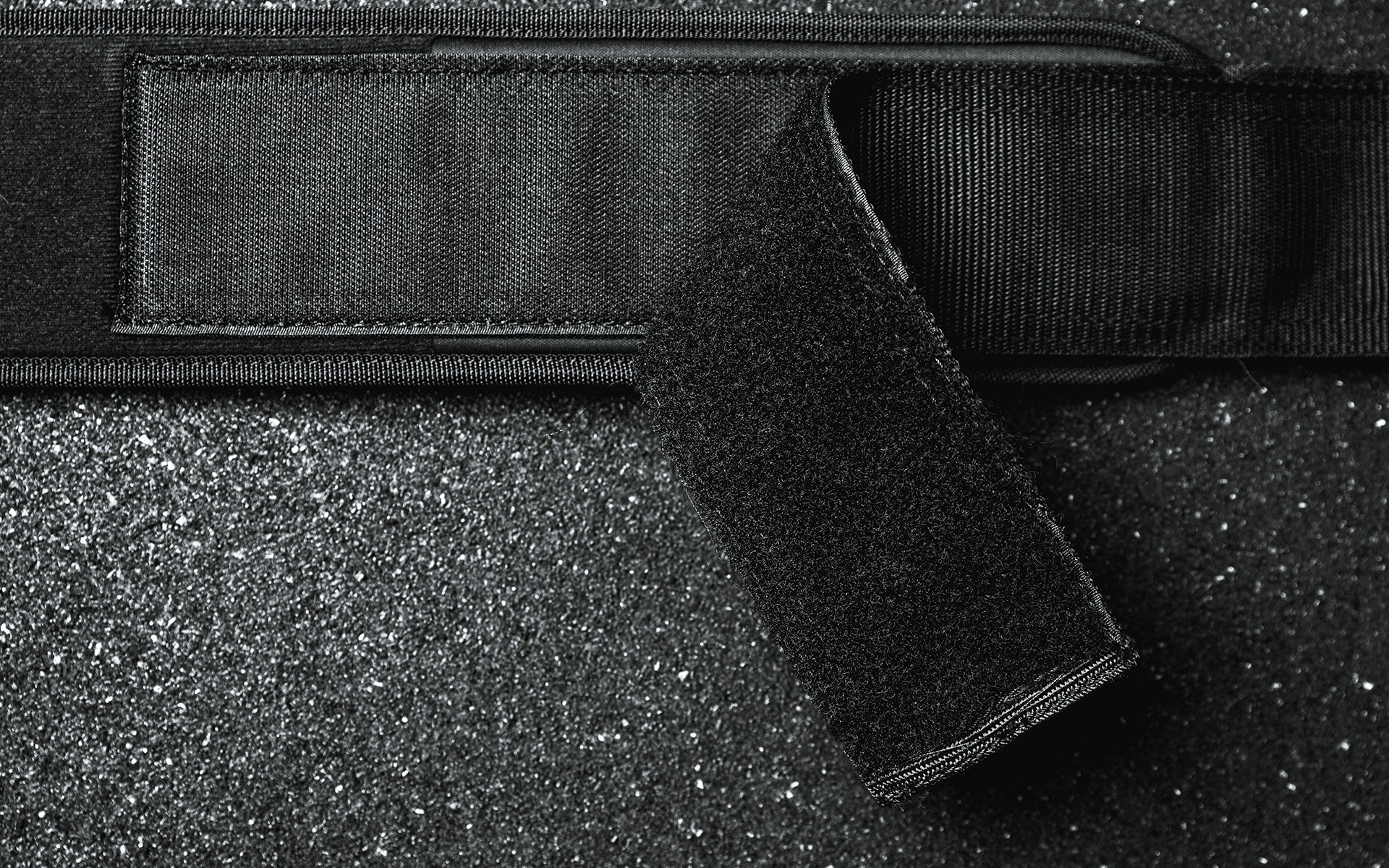 Close-up view of the hook-and-loop fastener on the REP Nylon Lifting Belt.