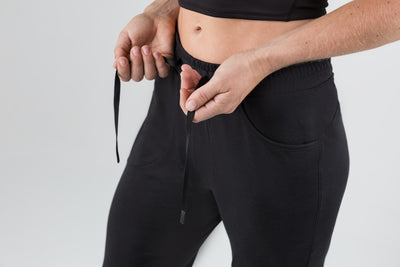 Women's Vellus Jogger in Heather Black