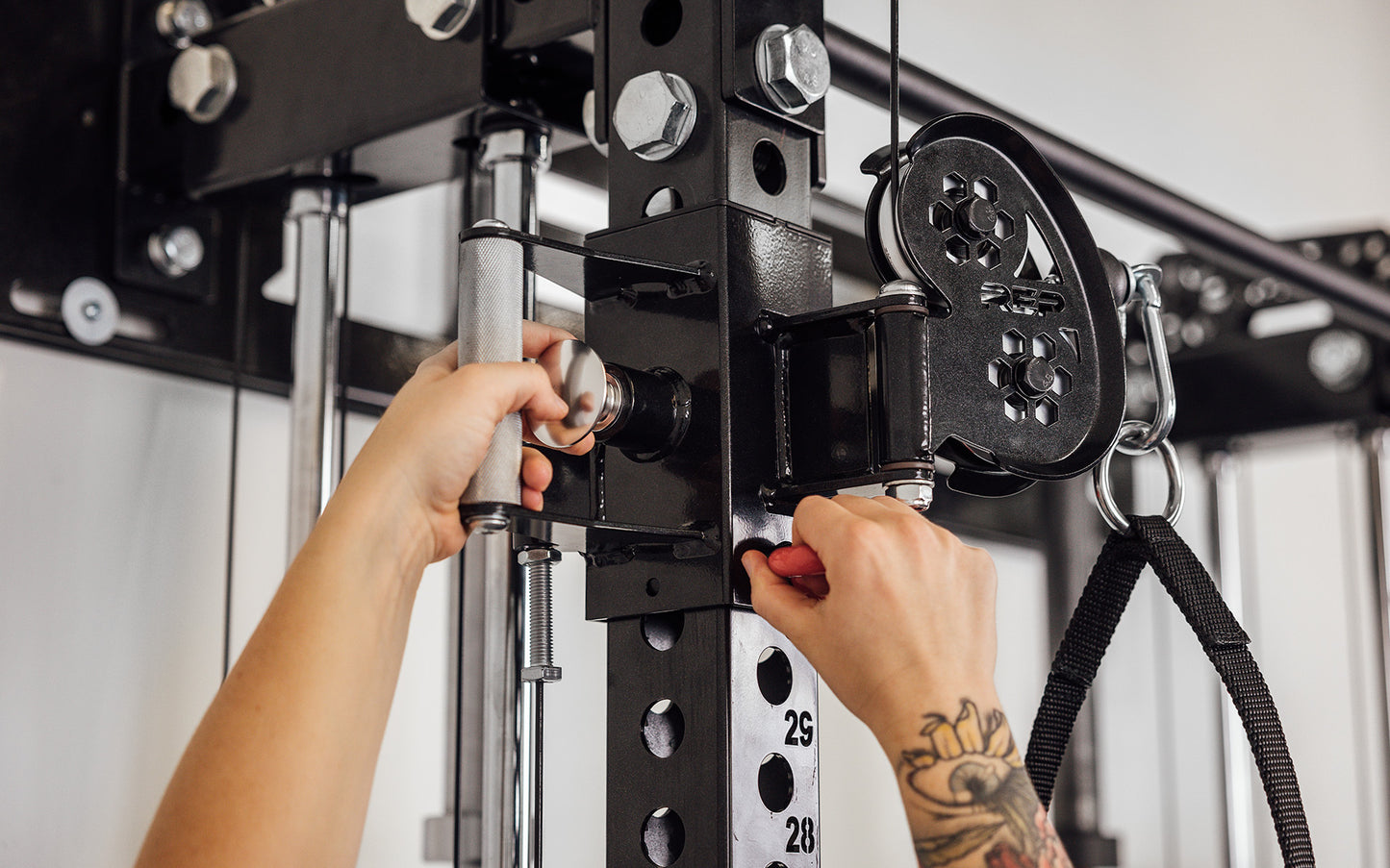 Athena® - Wall-Mounted Builder