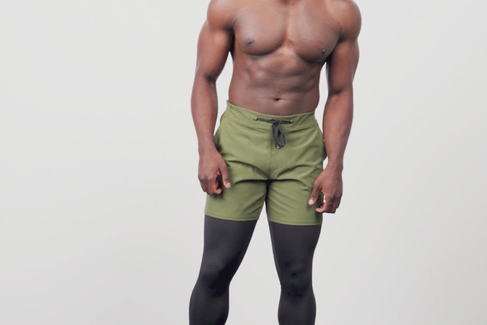 Video of an athlete stretching in Men's Virtus Light Compression Tights