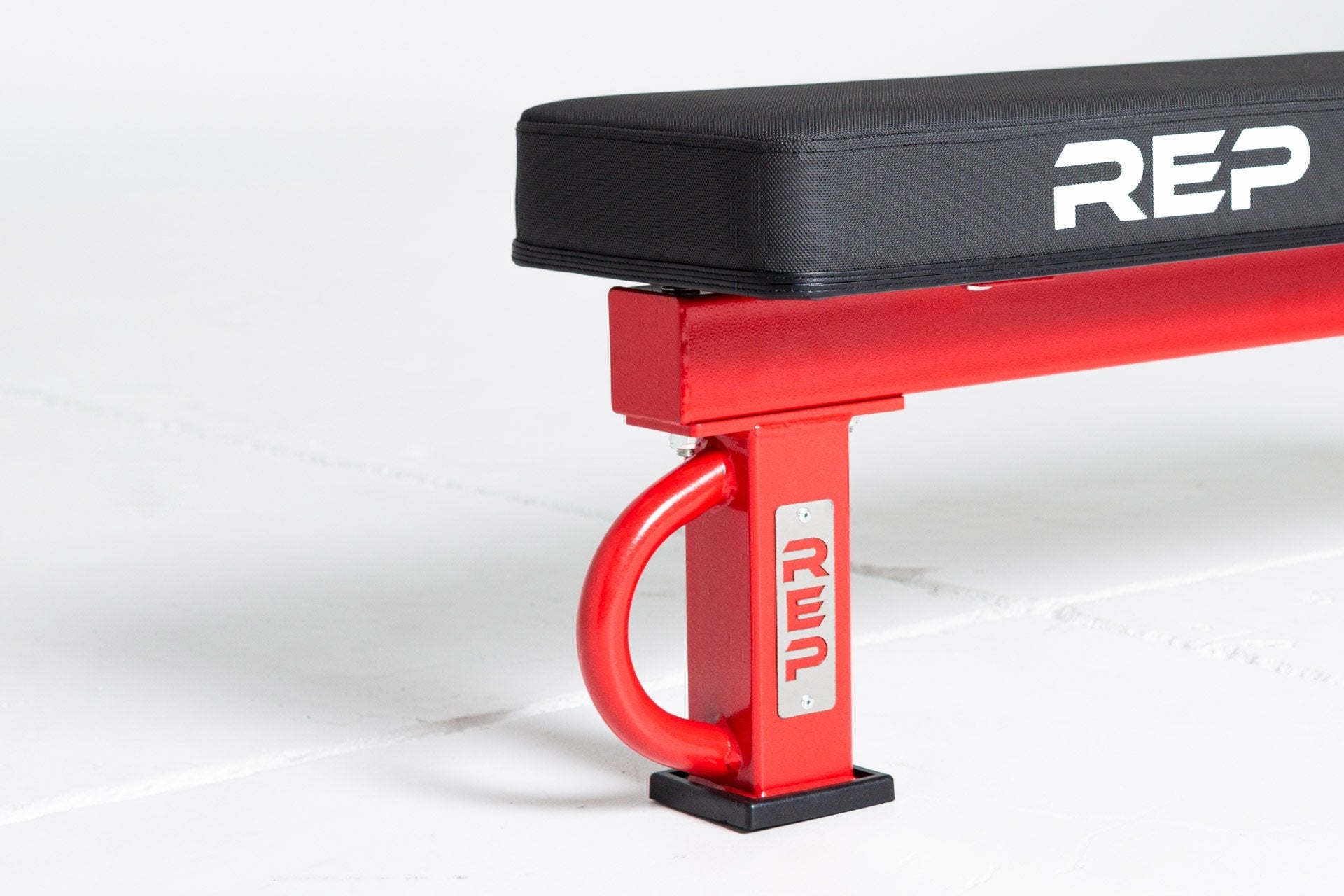 Handle on red FB-5000 bench